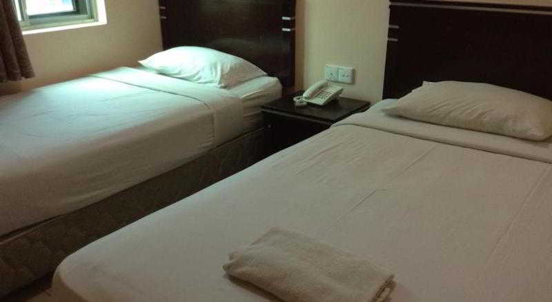 Hotel Tourist City Centre By Hotspot Essential Kota Kinabalu Exterior photo